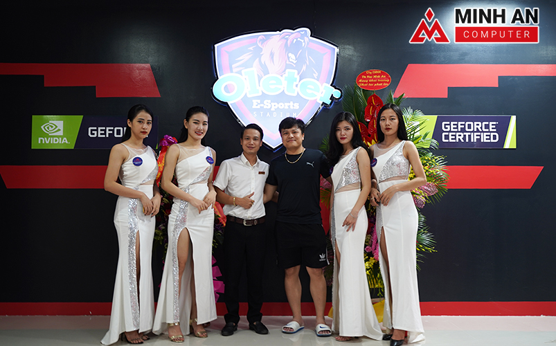  Cyber Game Icafe OLETER khai trương hoành tráng