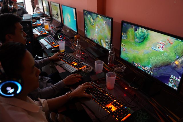 Chi phí chi trả hàng tháng khi mở quán net ảnh 2