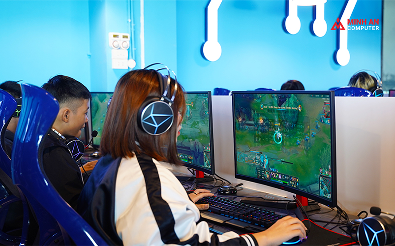 Uproad Game Center - Cyber Game 130 máy tại Hà Đông, Hà Nội ảnh 13